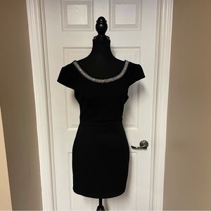 Women’s dress